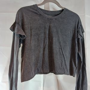 *Arizona Jean Co Black Junior's NWT Long Sleeve Ruffle Shoulder Crop Top Large
